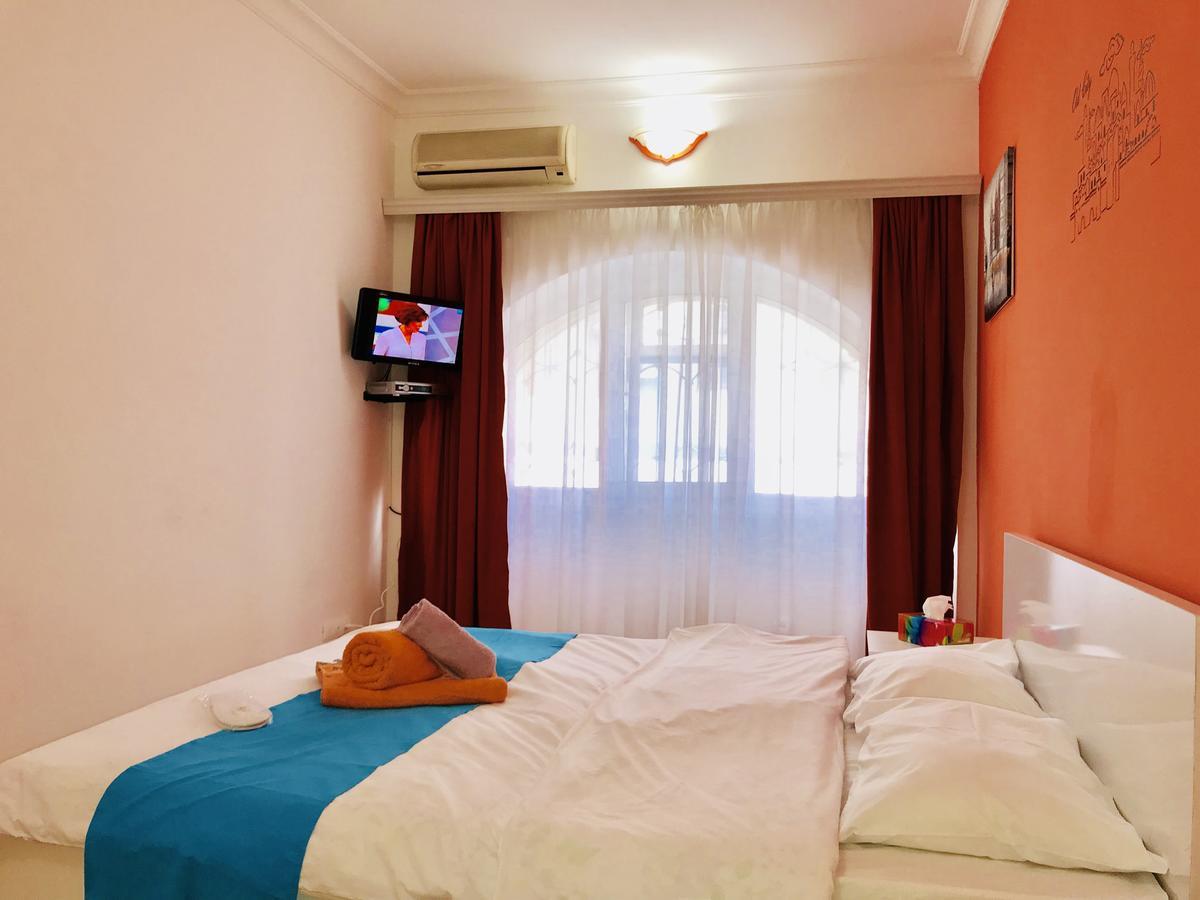 Check-In Apartment Near Fountain Square Vidadi Str Baku Exterior photo