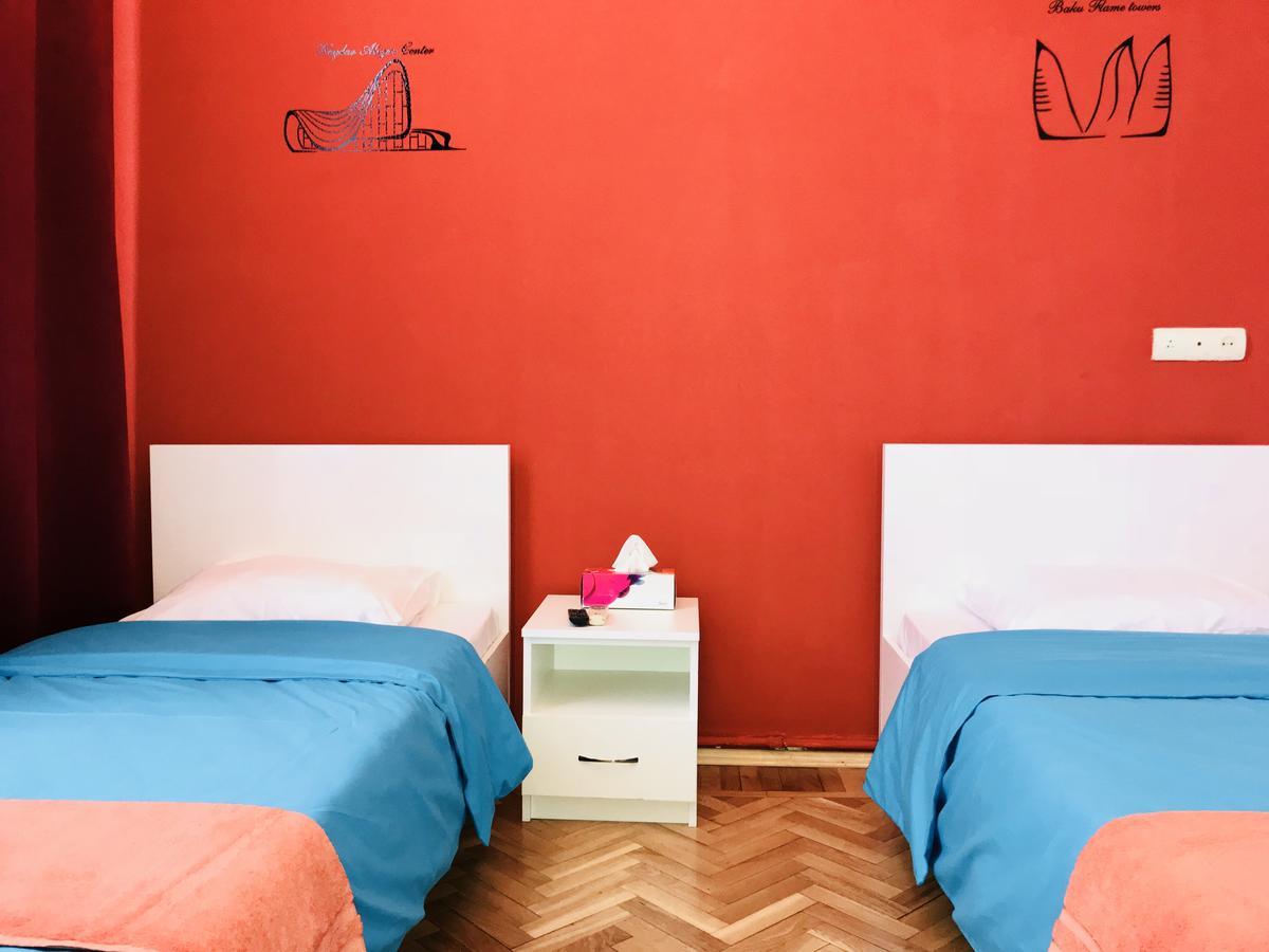 Check-In Apartment Near Fountain Square Vidadi Str Baku Exterior photo
